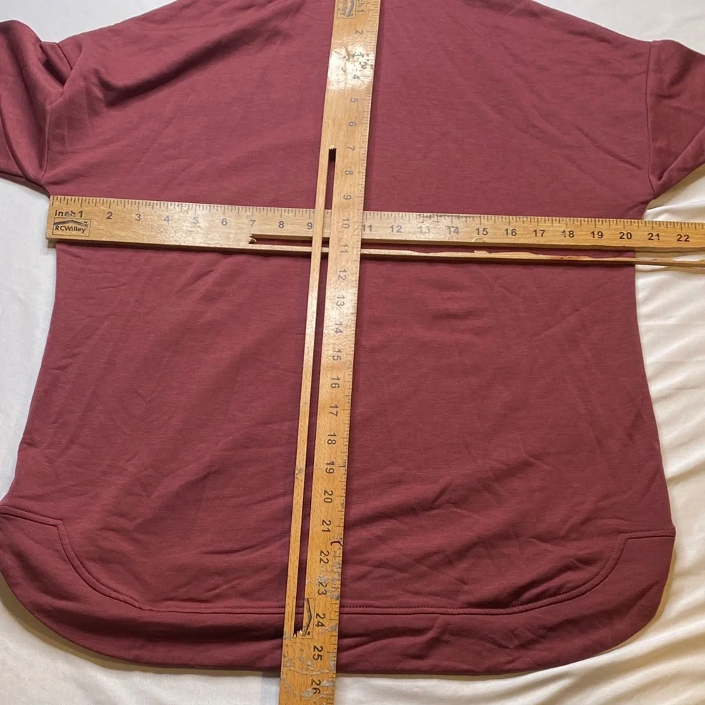 Max &‎ Mia Women's Plum Colored Hoodie-NWOT